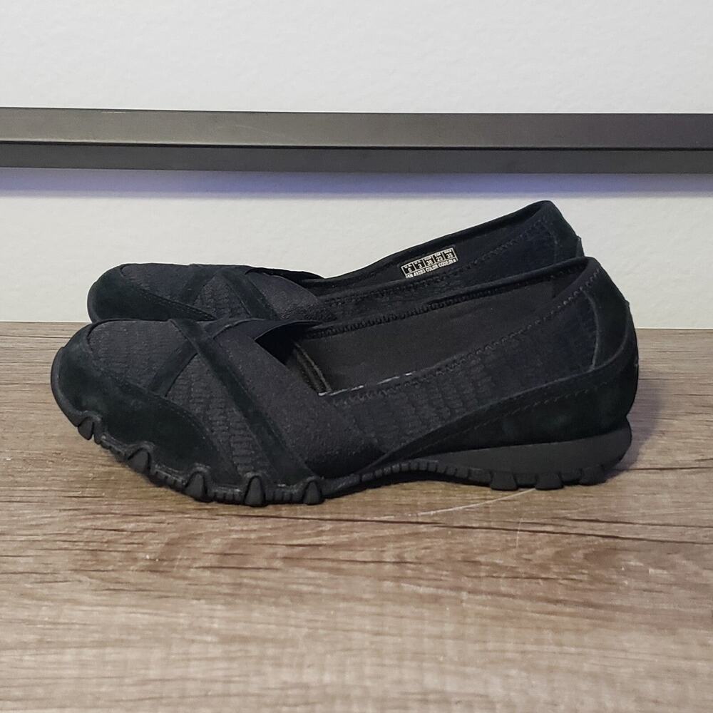 Skechers Biker Women's Slip-On Casual Comfort Shoes Size 6 Black